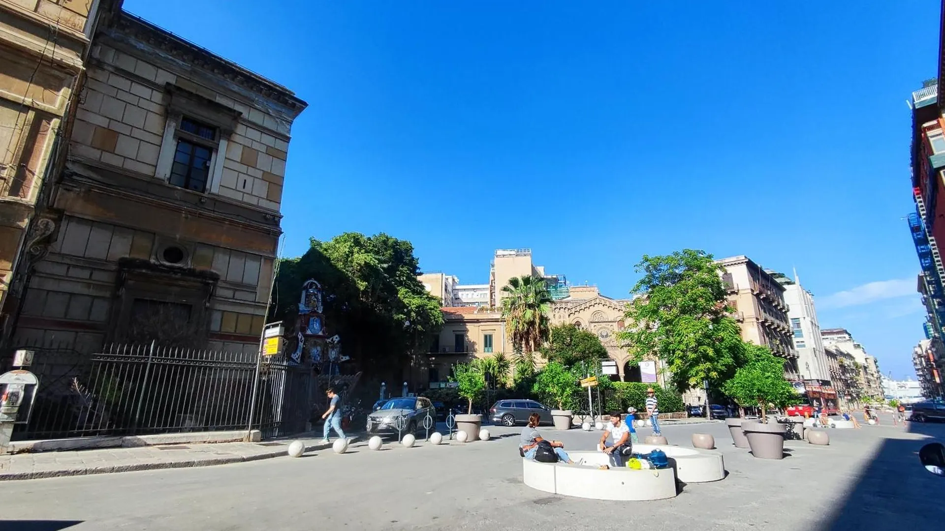 Politeama Guest House Palermo Pomelia Italië